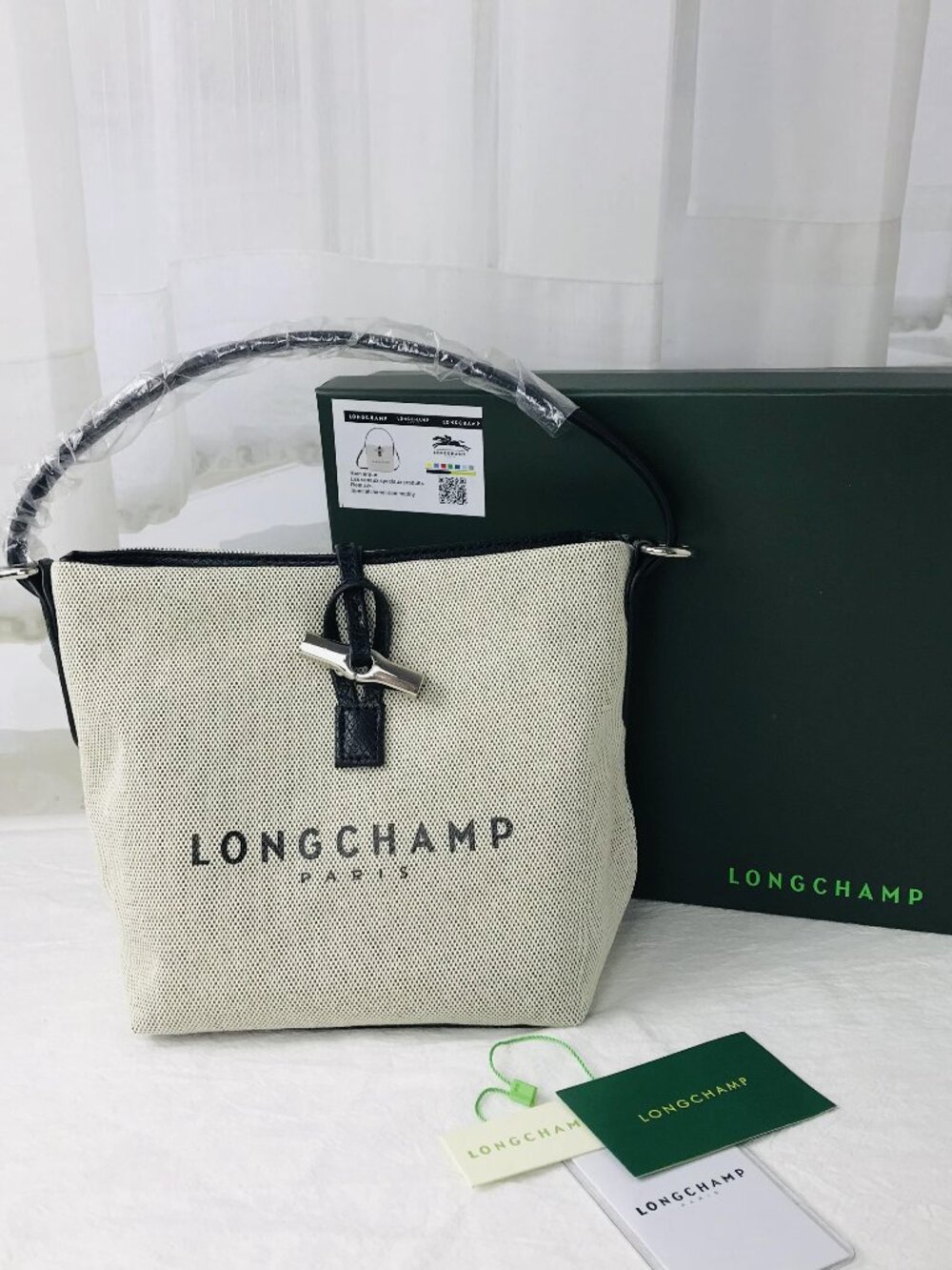NWT Longchamp Essential Toile Bucket Bag
